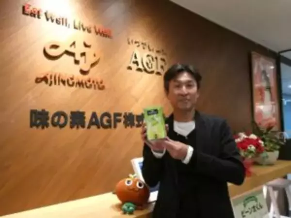 「2Lのお茶が瞬時にできる」　味の素AGFが人手不足やコスト増にあえぐ外食店にパウダードリンクで貢献　知られざる価値を発信
