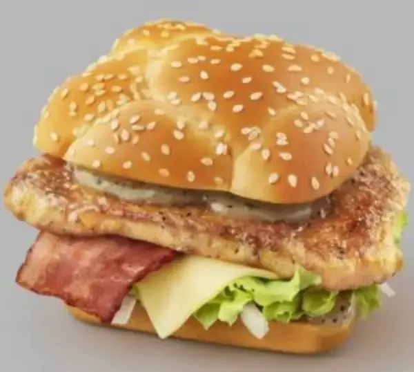 マクドナルドからNYをイメージした新バーガーシリーズ登場　ボリューム感ある肉・特製ソース・でこぼことした四角いバンズが特徴