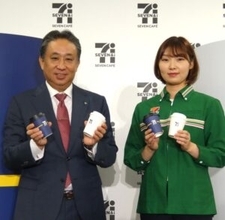 「セブンカフェ」同一価格で3種類のブレンド選べるように売り方に工夫　定番以外の選択肢を訴求　「青いの」と言って注文できる