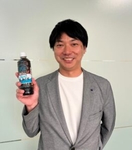 アサヒ飲料「ワンダ」ペットボトルコーヒー「クリアブラック」「ロイヤルラテ」の市場定着を図る