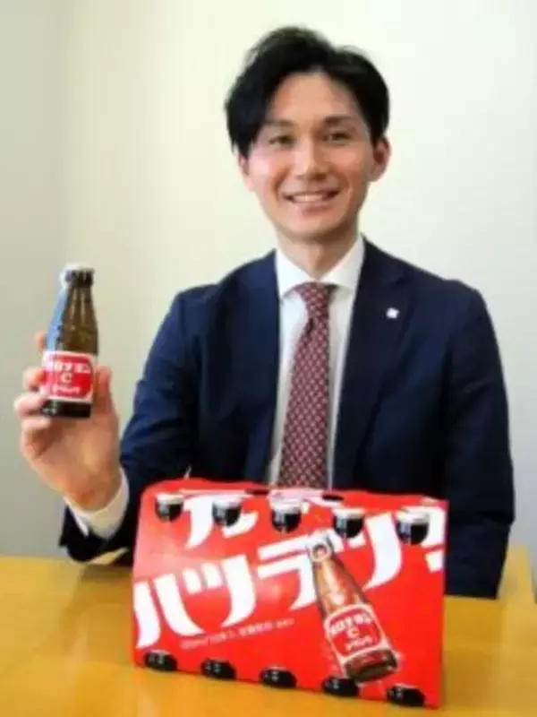 「オロナミンCドリンク」夜空に浮かぶ巨大な楽譜で大合唱　60周年施策の節目で見えたもの　大塚製薬