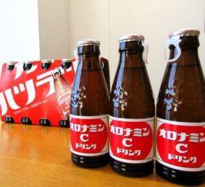 「オロナミンCドリンク」夜空に浮かぶ巨大な楽譜で大合唱　60周年施策の節目で見えたもの　大塚製薬