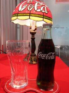 「コカ・コーラ」全国の外食店の盛り上げに全力投球　家庭では得られない体験価値に磨き　「瓶コーク」おいしく飲める場所を倍増