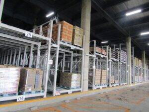 「2024年問題」解決の一助となるか　1日400台のトラック入出荷を可能とするコカ・コーラボトラーズジャパン巨大DC　全貌に迫る