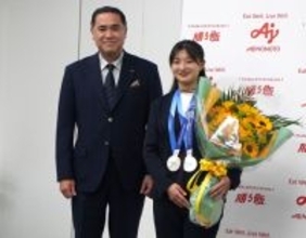 味の素 東京本社で従業員交流会 フィギュアスケート坂本さん迎え