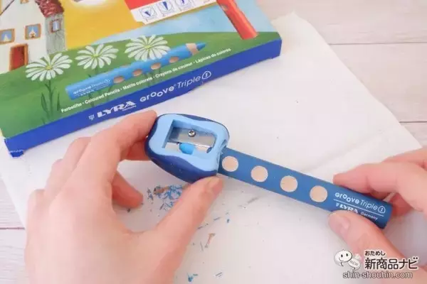 「不思議な鉛筆『リラ グルーヴ・トリプルワン』はこれ1本で色鉛筆、クレヨン、水彩色鉛筆になる！？」の画像