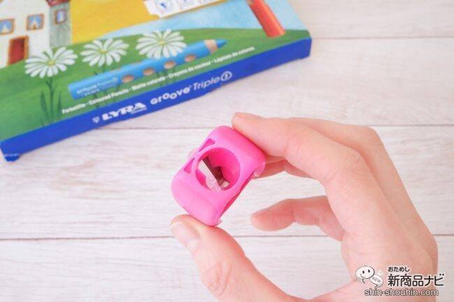 不思議な鉛筆『リラ グルーヴ・トリプルワン』はこれ1本で色鉛筆、クレヨン、水彩色鉛筆になる！？