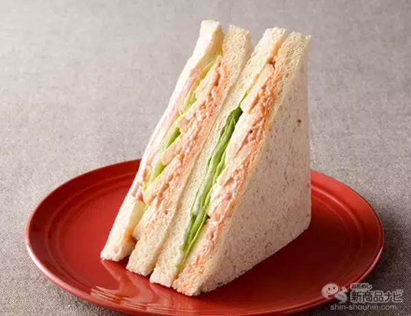 「『ローソン・今週の新商品情報』老舗お茶ブランドコラボ第3弾『Uchi Cafe＆×森半 どらもっち お抹茶＆クリーム』や関西限定『からあげクン 旭ポンズ味』ほか」の画像