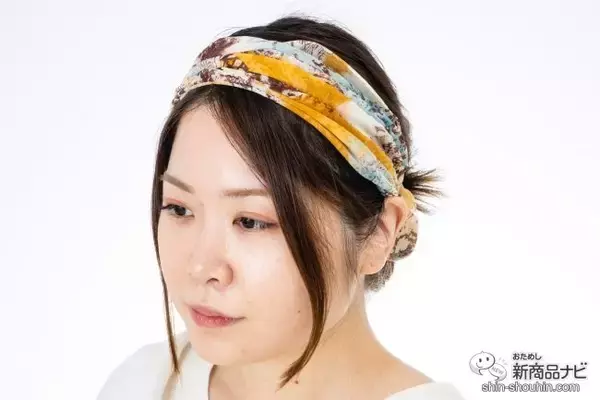 「サッと首に通すだけ！ 時短でおしゃれな日本製のシルクスカーフ＆ストール『KINUWA-絹輪-』をおためし」の画像