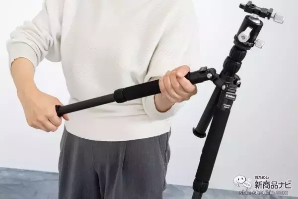 「折り畳んでコンパクトに収納！ 使い勝手抜群の『Velbon（ベルボン） トラベルカーボン三脚 5段 カルマーニュ N453 TT』を旅行に！」の画像