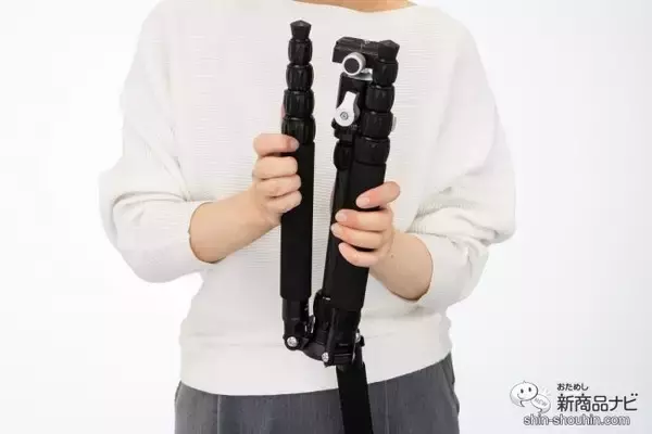 「折り畳んでコンパクトに収納！ 使い勝手抜群の『Velbon（ベルボン） トラベルカーボン三脚 5段 カルマーニュ N453 TT』を旅行に！」の画像