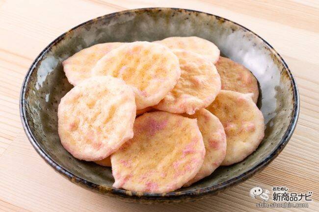 レトロ感あるおしゃれなパッケージで新登場！ クセになるご当地うす焼きせんべい『ロミーナ』をおためし！ 50年以上愛される理由とは…？