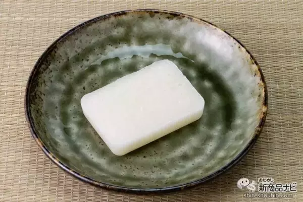 「まるで本物の野菜みたい！ 食事が楽しくなる『ソフリ そのまま野菜シリーズ』は、愛情あふれるやわらか食。「お餅風ムース」と一緒にお正月メニューを作ってみた」の画像