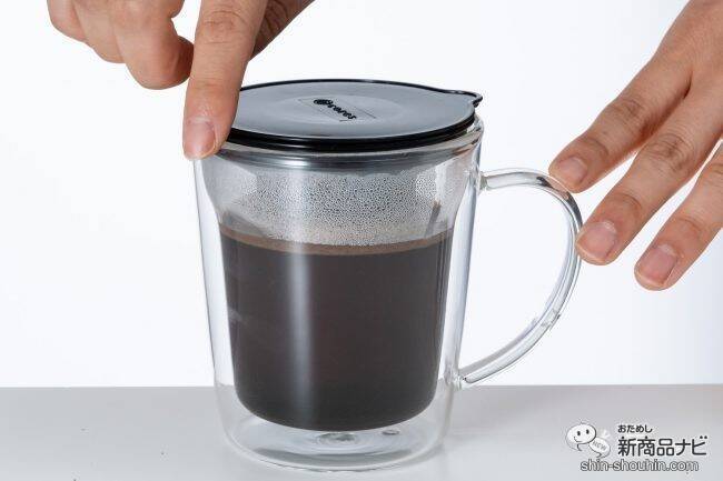 ゴールドフィルターと保温マグがセットに！ コーヒーや紅茶を美味しく気軽に淹れられる『コレス　ゴールドフィルターダブルウォールマグ C412』