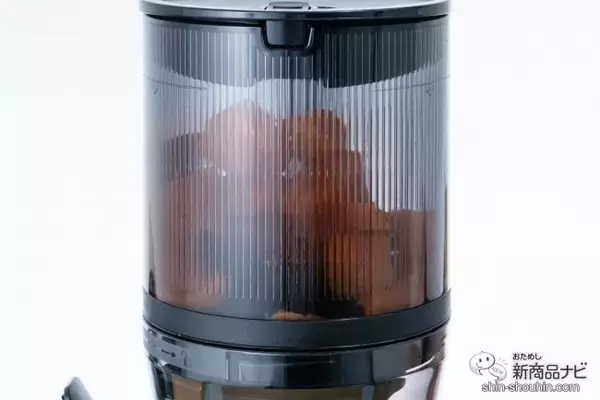 「【新登場】ストレーナー×メガホッパーが最強！ ワンランク上のジュースを楽しみたいなら『ヒューロムスロージューサー “マイスター” H320N』に決まり！」の画像