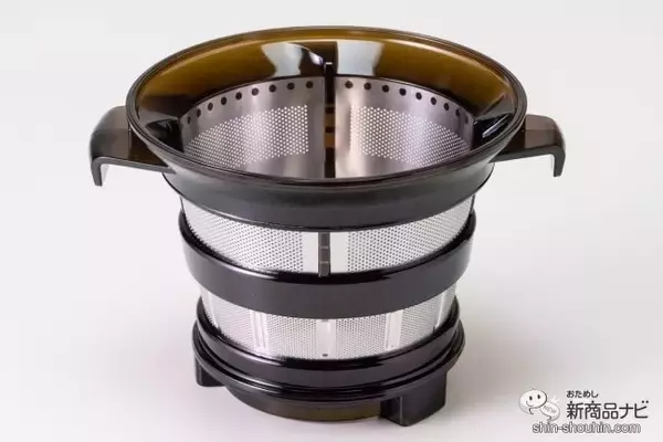 「【新登場】ストレーナー×メガホッパーが最強！ ワンランク上のジュースを楽しみたいなら『ヒューロムスロージューサー “マイスター” H320N』に決まり！」の画像