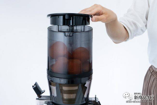 【新登場】ストレーナー×メガホッパーが最強！ ワンランク上のジュースを楽しみたいなら『ヒューロムスロージューサー “マイスター” H320N』に決まり！