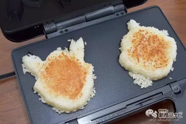 「おうち時間におすすめ！ ウルトラマンゼロとウルトラマンゼットの形に焼ける『ウルトラパンケーキ』で親子クッキング！」の画像