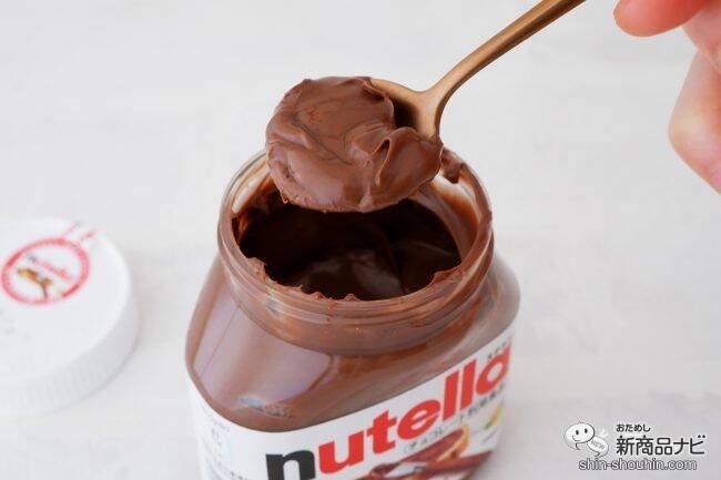 ヘーゼルナッツの味わいが特徴のスプレッド『ヌテラ』でフルーツいっぱいのパンケーキを楽しもう！