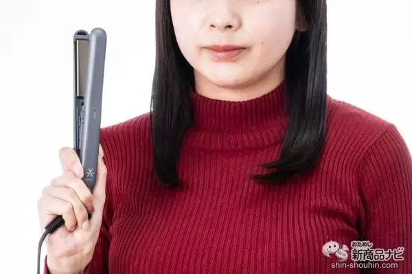 「持ち運びにも便利！ ミニサイズなのにハイスペックな『VENUSiS ポケットサロン ミニストレートヘアアイロン VAS-2200』が登場」の画像