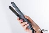 「持ち運びにも便利！ ミニサイズなのにハイスペックな『VENUSiS ポケットサロン ミニストレートヘアアイロン VAS-2200』が登場」の画像7
