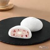 「『ファミリーマート・今週の新商品情報』新作スイーツは“ちいかわ”のプリントが可愛すぎる！『ちいかわ　わっふれーむ』や『ふわもち生大福（あずきホイップ&練乳）』ほか」の画像3