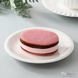 「『ファミリーマート・今週の新商品情報』新作スイーツは“ちいかわ”のプリントが可愛すぎる！『ちいかわ　わっふれーむ』や『ふわもち生大福（あずきホイップ&練乳）』ほか」の画像5