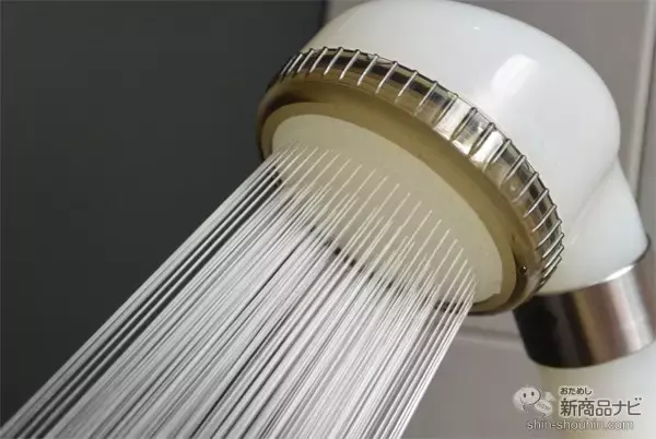 「ウルトラファインバブル約100％！ 春先の冷えも『エミュール ファインバブルシャワー』でポカポカに」の画像