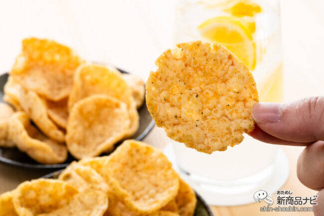 お米の粒が響いてる！ お米のクラフトチップス『ザクザ 快晴しお味』『ザクザ 黄昏のり塩味』を軽快に楽しもう