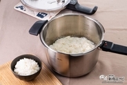 ご飯をおいしくすぐ炊きたいならフィスラーの圧力鍋！ 毎日使いたい『ビタビット プレミアム』でお米をパパっと炊いてみた