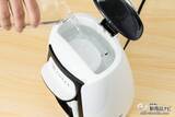 「デスクでも寝室でも淹れたてコーヒーを！ ペーパーフィルター不要で使える『コレス1カップコーヒーメーカーC312WH』」の画像9