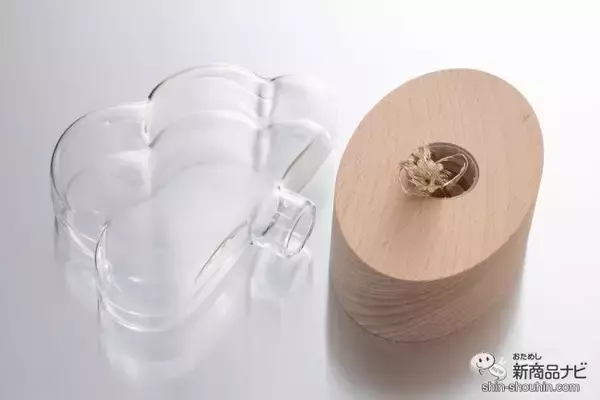 「今日は電気を消して過ごそうかな。幻想的な“光る雲” 『クラウドLEDライト』で癒し空間を作ろう」の画像