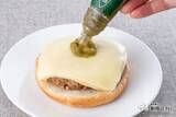「いつものハンバーガーに爽やかな辛さを！ エスビー食品から新発売の『粗切りハラペーニョ』をちょい足し！」の画像7