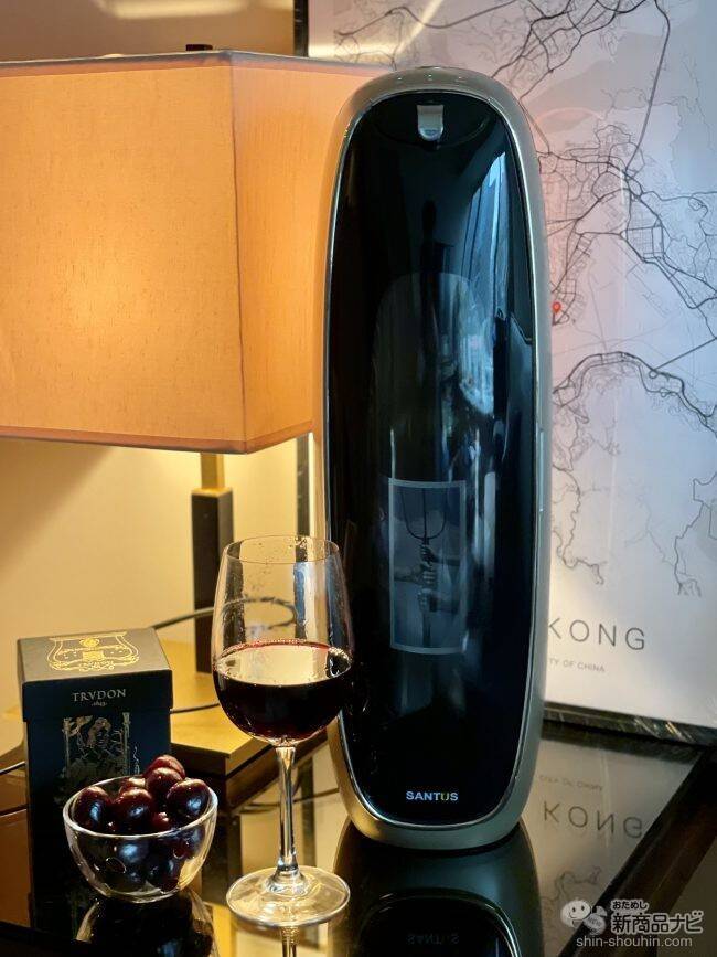 クリスマスはワインをカッコよく保管してパーティを！ 見た目も機能性もすごい『SANTUS ワインサーブマシーン』