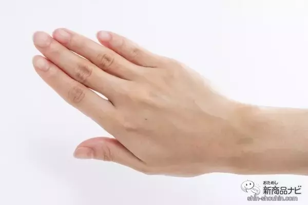 「3wayで時短ボディケアが叶う♪ 『CLAY ＆ SCRUB BODY WASH（クレイ＆スクラブボディウォッシュ）』で暑い夏のお風呂上がりもさっぱり！」の画像