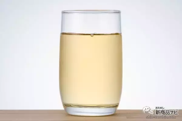 「夏だけの贅沢をペットボトルで！ 『トロピカーナ 100％ メロンテイスト』」の画像