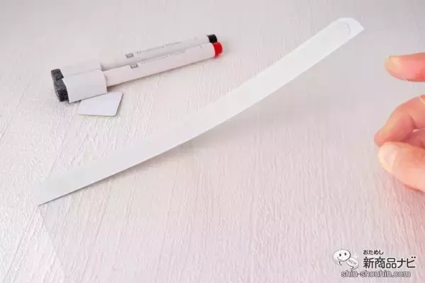 「【新発売】繰り返し貼ってはがせる透明なメモボード『PitaCLEAR（ピタクリア）』！」の画像