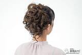 「【浴衣ヘア】プリシラのシュシュウィッグVS-39「ルーズスウィートカール」は手軽におしゃれなアップスタイルが楽しめる」の画像10