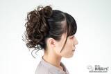 「【浴衣ヘア】プリシラのシュシュウィッグVS-39「ルーズスウィートカール」は手軽におしゃれなアップスタイルが楽しめる」の画像9