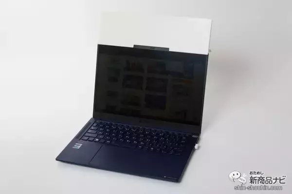 「【デスク快適♪】ノートPCの上に簡単設置！リモートワークやWEB会議のお供に使いたい『ふせんボード』」の画像