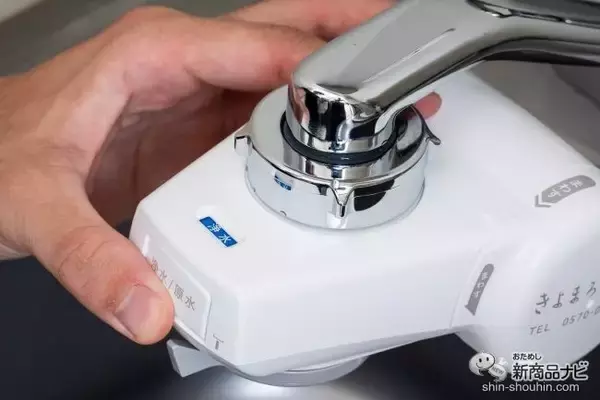 「【カルキ臭対策】水分補給の量が増える夏こそ使いたい！ 蛇口に取り付ける浄水器『きよまろプラス』のすごさを体感してみた」の画像