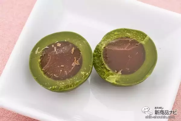 「【バレンタイン】『プレミアムガーナ 最高位茶師監修トリュフ＜玉露＞/トワイニング監修生チョコレート＜アール グレイ＞/フルーツショコラ＜完熟夕張メロン＞』義理以上、本命未満？ の特別なチョコを食べてみた」の画像