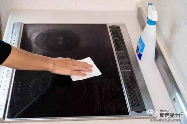 「食中毒が増えるこれからの季節に。水100％の『超電水クリーンシュ！シュ！』で気になるキッチン周りを洗浄＆除菌（※1）しよう！」の画像