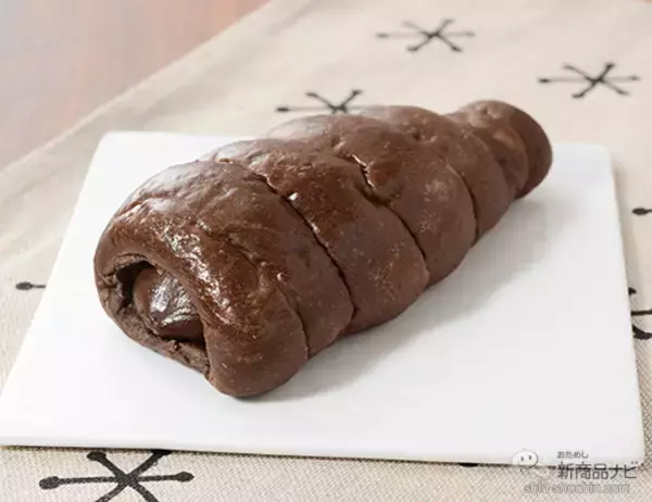 「『ローソン・今週の新商品情報』ミシュラン掲載中国料理店「O2」監修ウチカフェ『贅沢チョコレートカップ』や『ジンジャーが香る 杏仁アイスバー』など」の画像