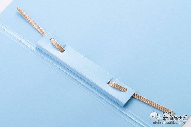 ファイルもとめ具も全部紙！ 環境にやさしい2穴ファイル『ペーパールーパー』の使いやすさを確かめてみた