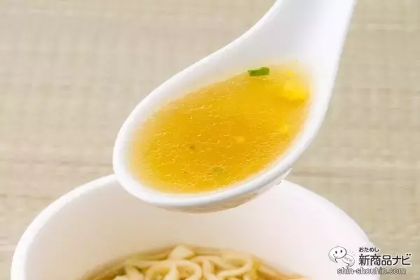 「シリーズ第4弾『お取り寄せNIPPON 北海道産花咲ガニだし醤油ラーメン/静岡駿河湾産桜えびだし塩ラーメン/京都産京鴨だしうどん』を食べ比べ！」の画像