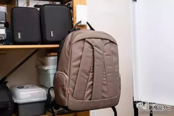 「【賃貸におすすめ粘着フック】4.5kg/6.8kgの史上耐荷重！ なのに壁を傷つけない『コマンド フック XLサイズ∕XXLサイズ』なら、ついにバッグを掛けられるか」の画像