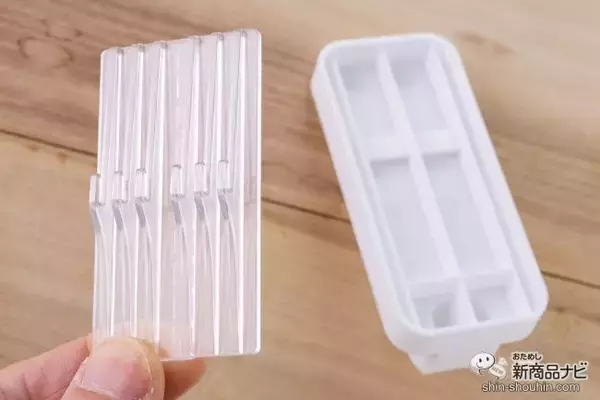 「【賃貸におすすめ粘着フック】4.5kg/6.8kgの史上耐荷重！ なのに壁を傷つけない『コマンド フック XLサイズ∕XXLサイズ』なら、ついにバッグを掛けられるか」の画像