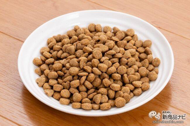待望の復活！ 飼い主から大人気、コスパ最強のペットフード『復活！愛情物語』をおためしレビュー