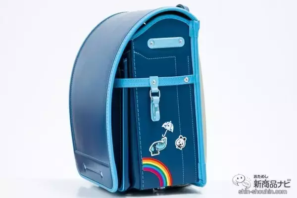 【新登場】貼るのが楽しくて止まらない!? 『絵本作家 谷口智則コラボ 池田屋ランドセル用刺繍シール』をおためししてみた